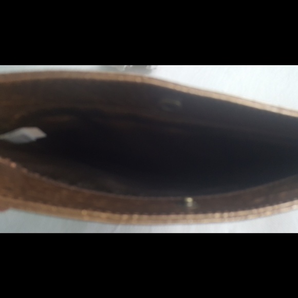 old navy metallic clutch bag - Picture 7 of 7